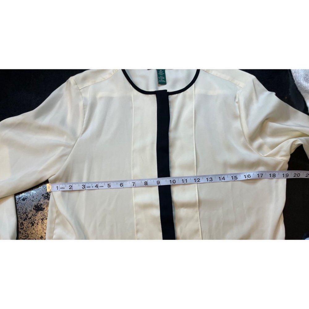Lauren Ralph Lauren Cream Lightweight Blouse with Black Trim Sz M - Picture 6 of 9